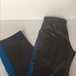 Under amour boys pants